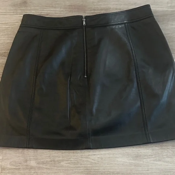 NWT Reiss Black Leather “Edie” Mini Skirt - Picture 11 of 14